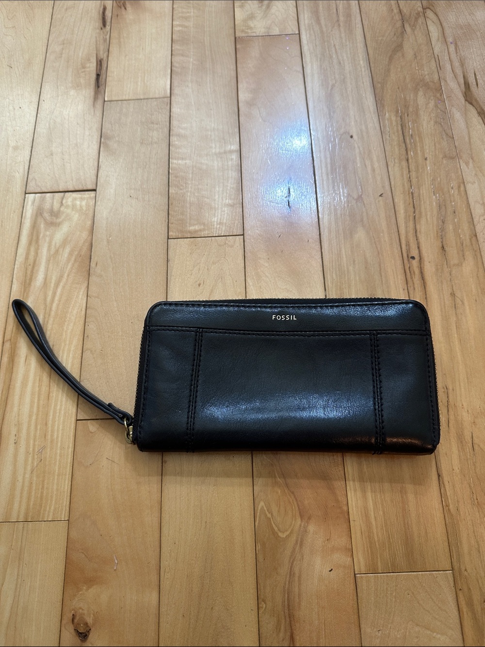Fossil Black Leather Wristlet with Zip Closure